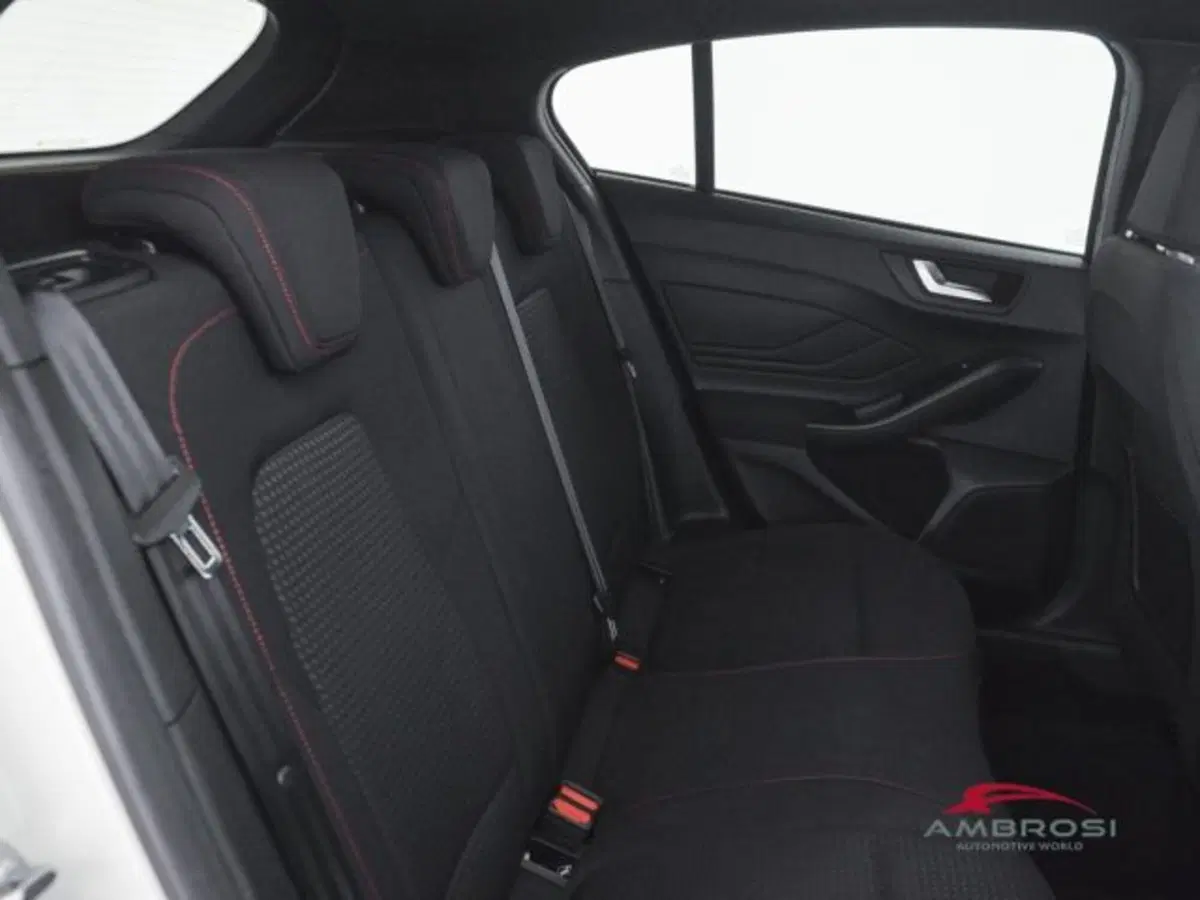Ford Focus usata a Perugia (11)