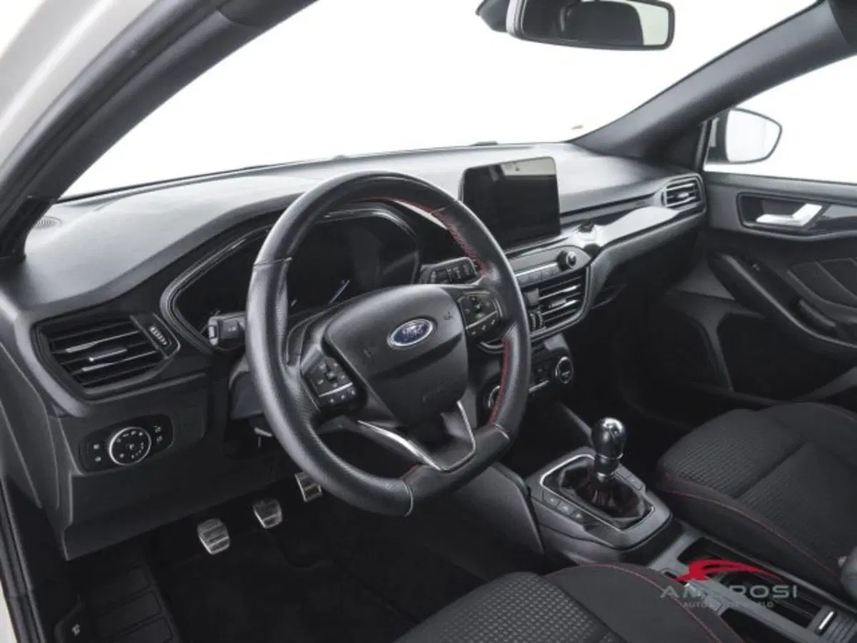 Ford Focus usata a Perugia (8)