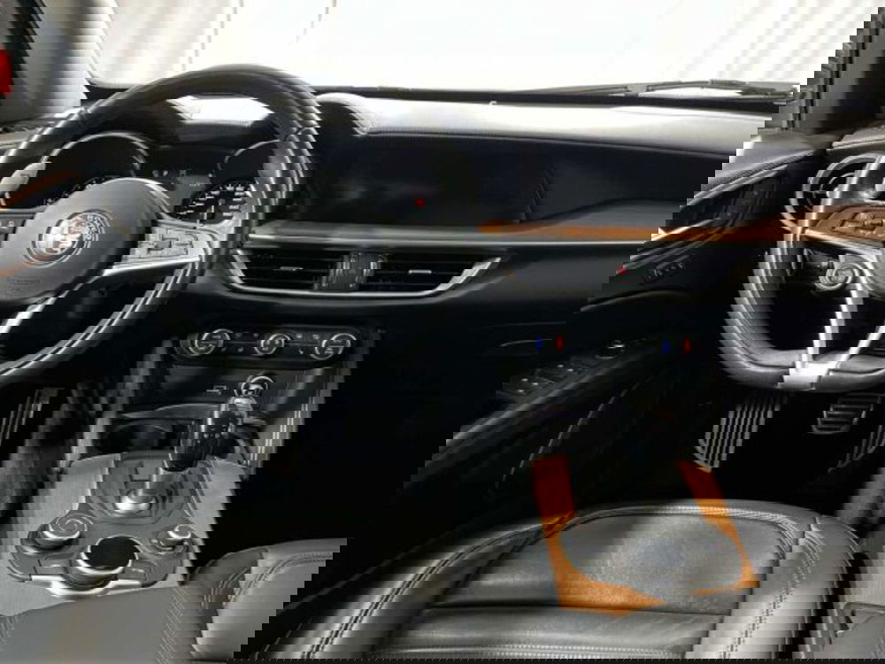 Alfa Romeo Stelvio usata a Sondrio (13)