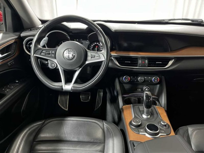 Alfa Romeo Stelvio usata a Sondrio (13)