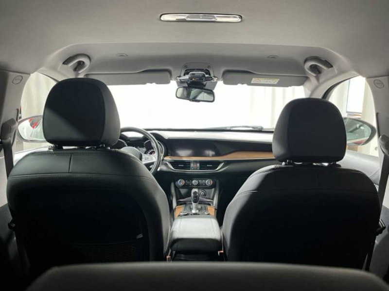 Alfa Romeo Stelvio usata a Sondrio (16)