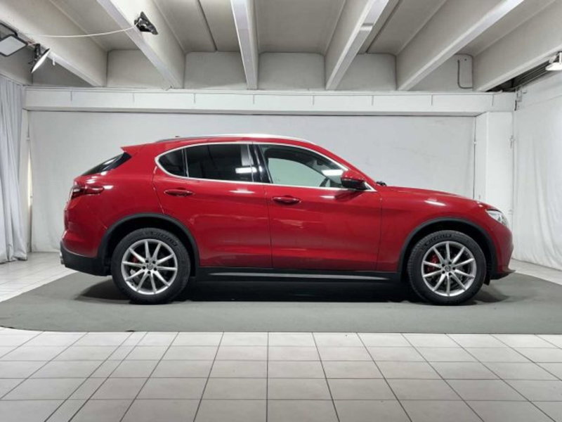 Alfa Romeo Stelvio usata a Sondrio (6)