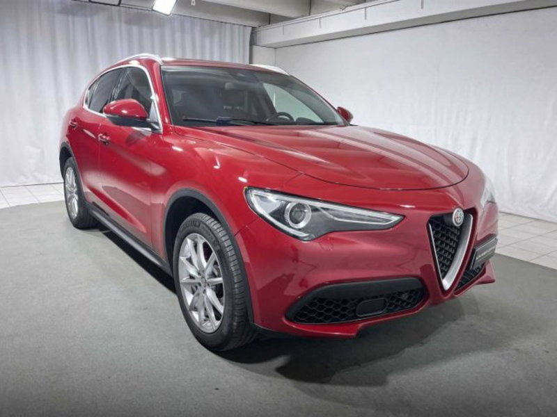 Alfa Romeo Stelvio usata a Sondrio (7)