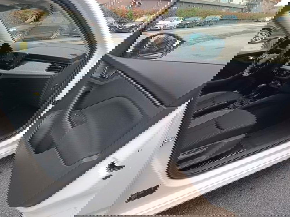 Skoda Kamiq nuova a Pisa (15)