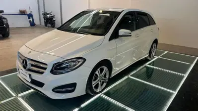 Mercedes-Benz Classe B 180 d Executive del 2016 usata a Reggio nell'Emilia