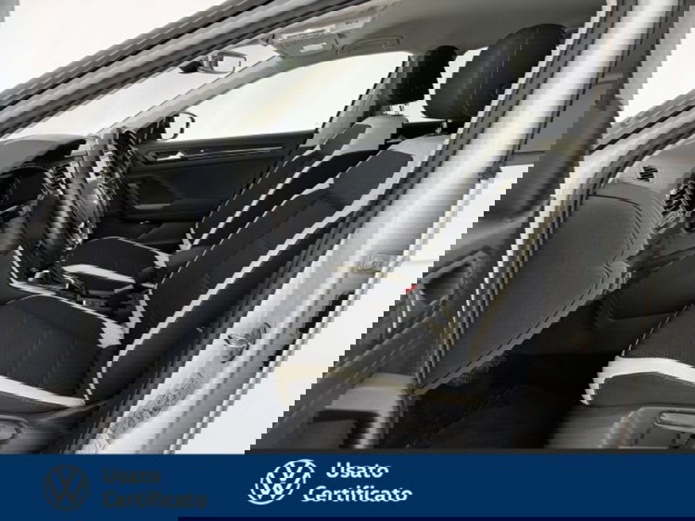 Volkswagen T-Roc usata a Vicenza (7)