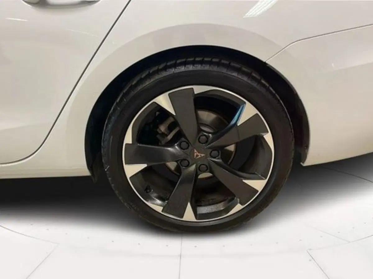 Cupra Leon Station Wagon usata a Vicenza (19)