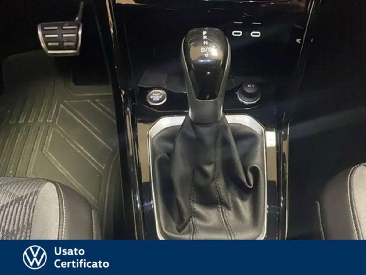 Volkswagen T-Roc usata a Vicenza (11)