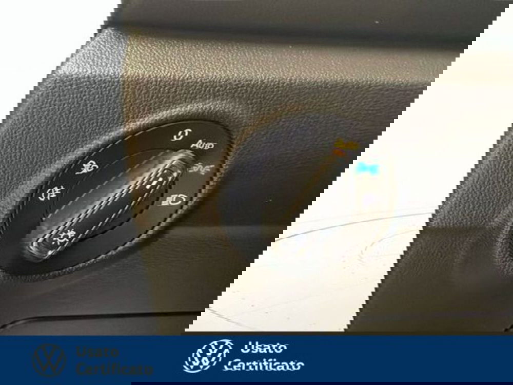 Volkswagen T-Roc usata a Vicenza (17)