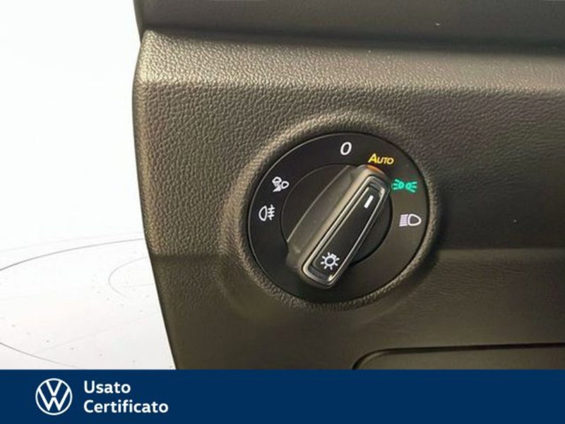 Volkswagen T-Roc usata a Vicenza (17)