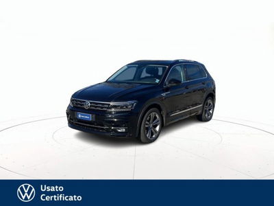 Volkswagen Tiguan Allspace 2.0 tdi R-Line 150cv dsg del 2019 usata a Arzignano
