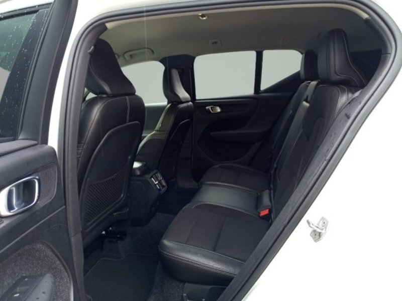 Volvo XC40 usata a Frosinone (14)