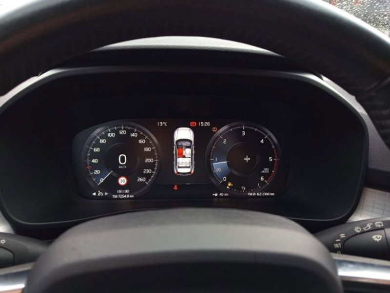 Volvo XC40 usata a Frosinone (10)