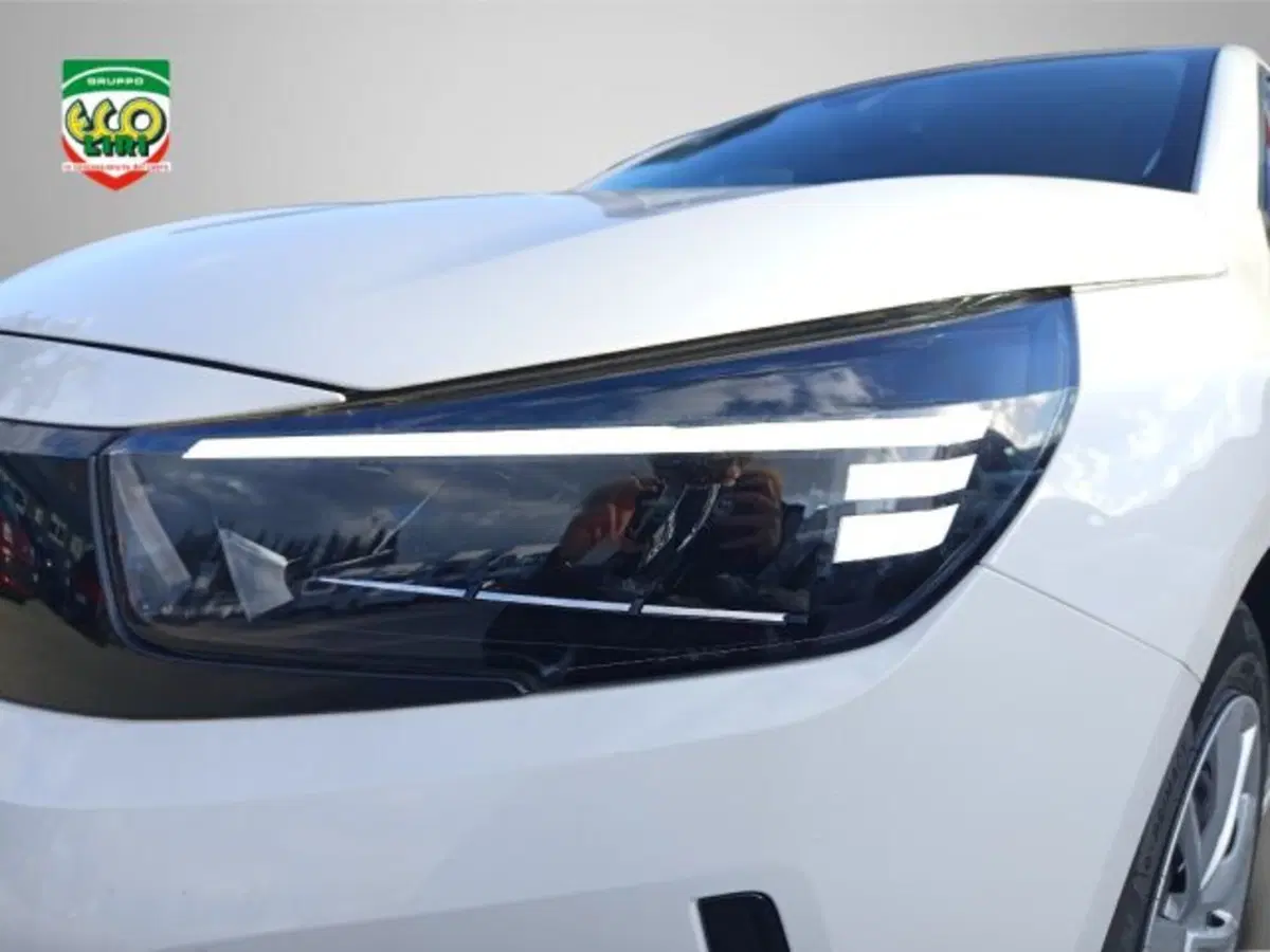 Opel Corsa nuova a Frosinone (13)