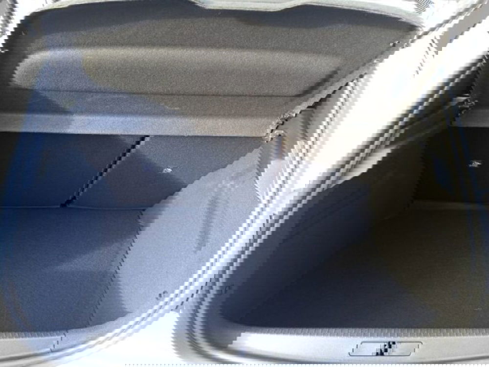 Opel Corsa nuova a Frosinone (6)