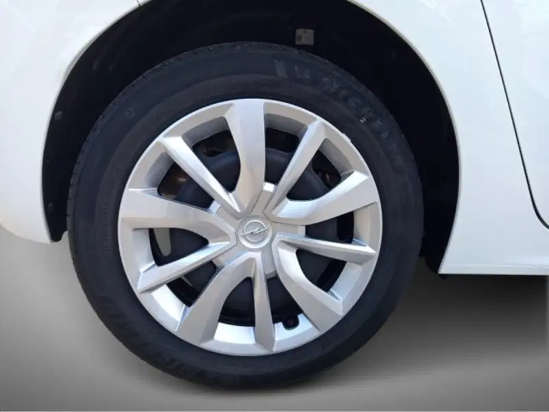 Opel Corsa nuova a Frosinone (8)