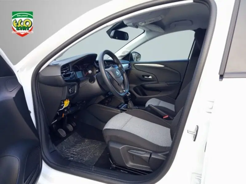 Opel Corsa nuova a Frosinone (14)
