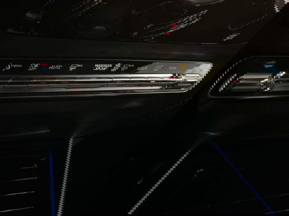 Mercedes-Benz GLA SUV usata a Verona (14)