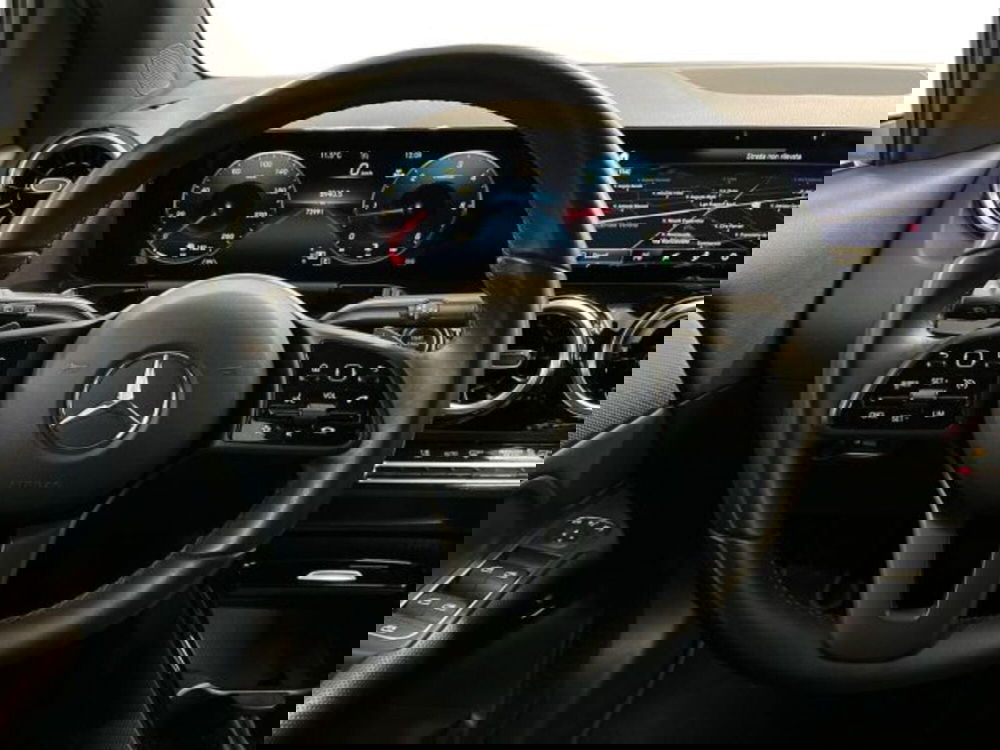 Mercedes-Benz GLA SUV usata a Verona (11)