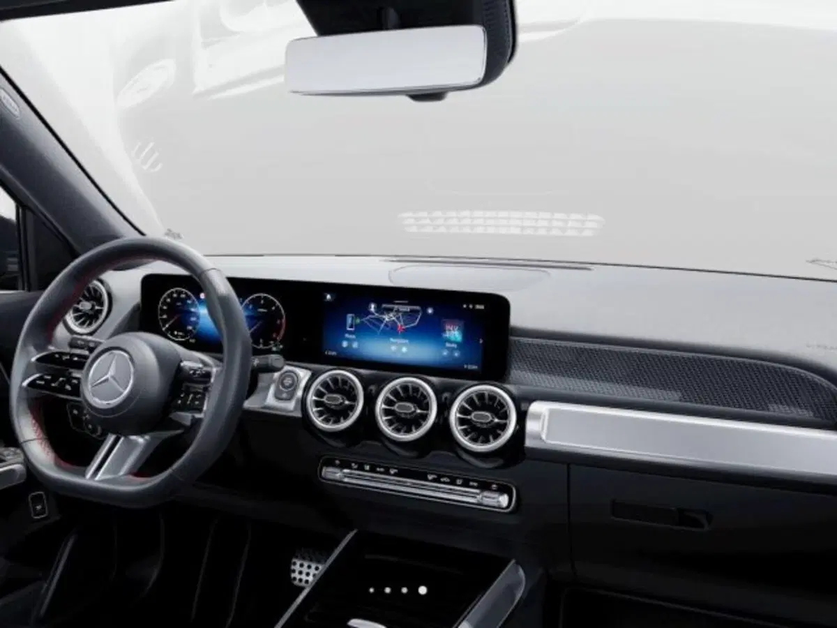 Mercedes-Benz GLB nuova a Verona (8)