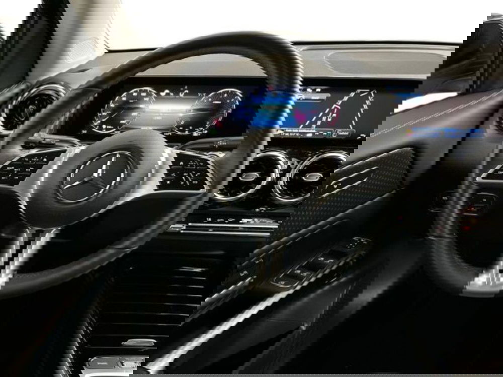 Mercedes-Benz GLB usata a Verona (11)