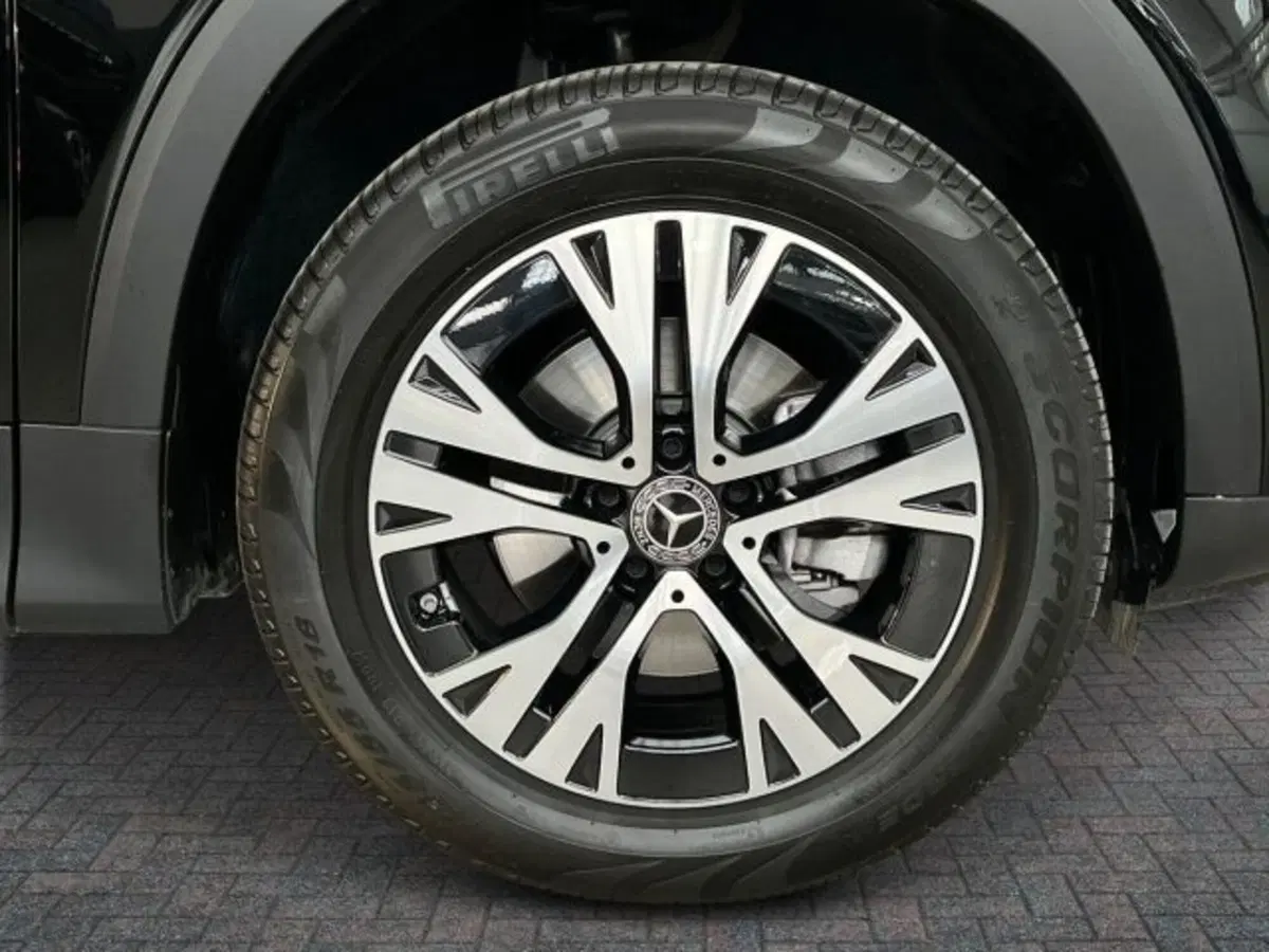 Mercedes-Benz GLB usata a Verona (7)