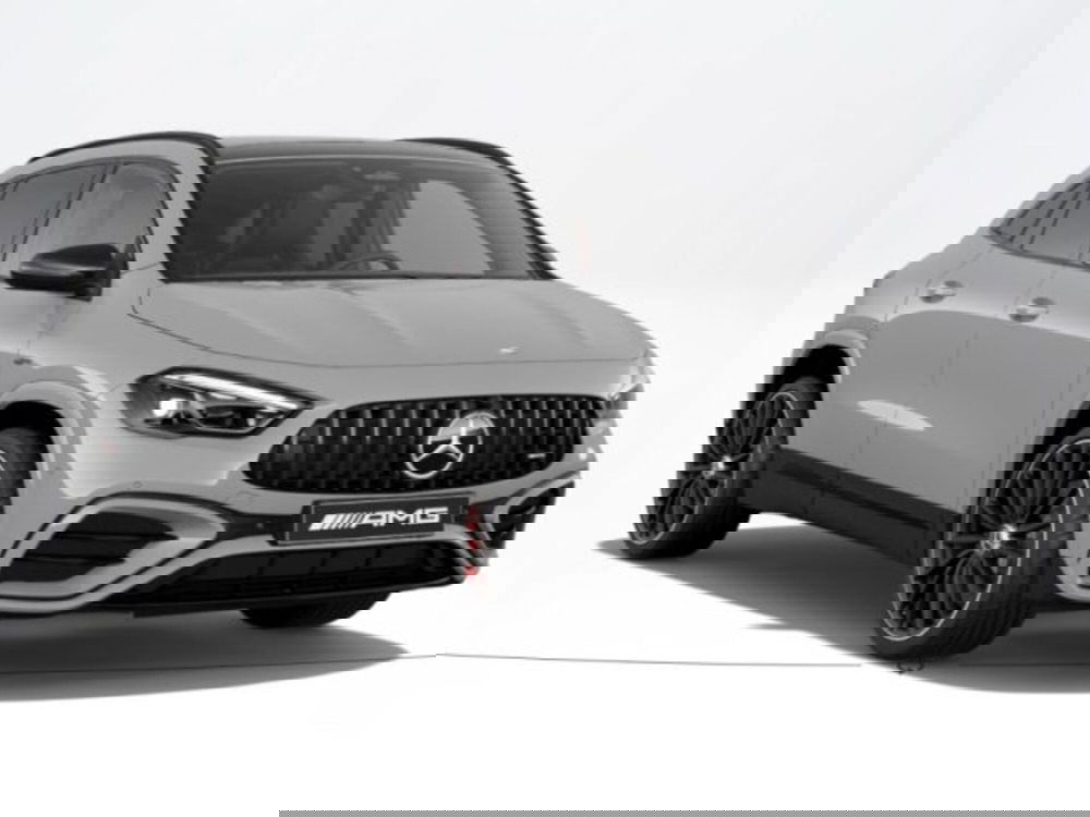 Mercedes-Benz GLA SUV nuova a Verona