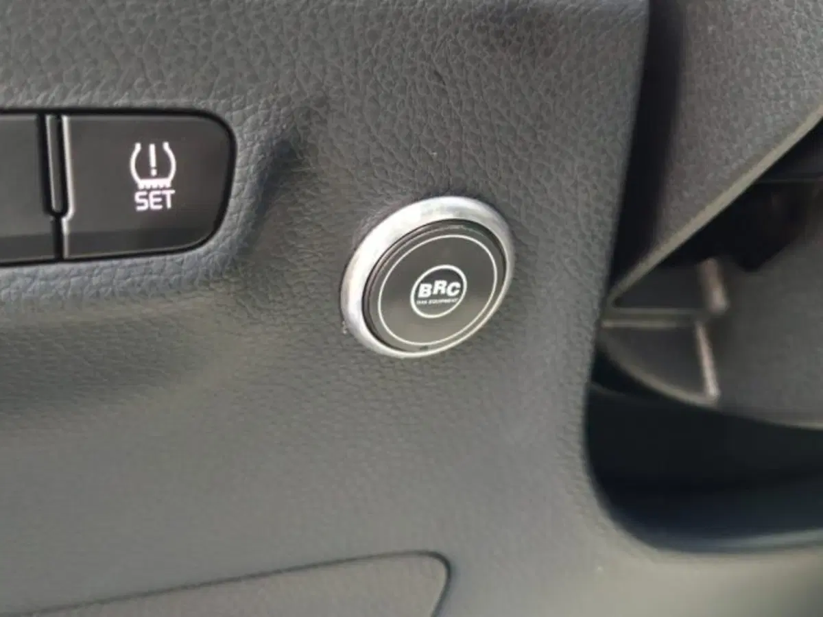 Kia Picanto nuova a Vicenza (8)