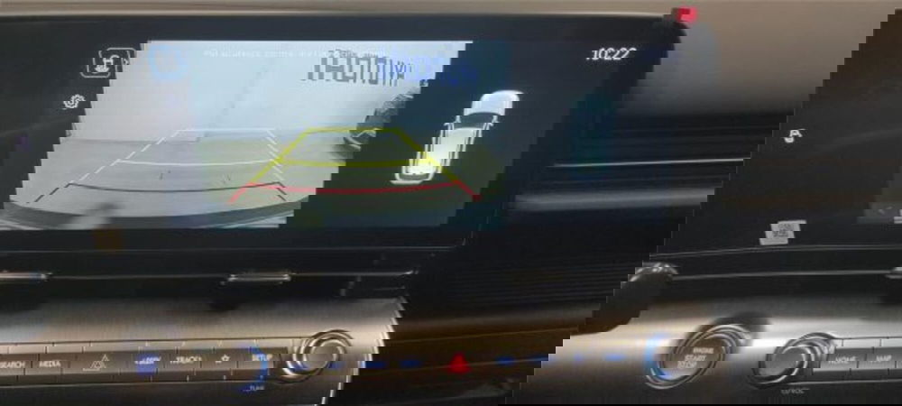 Hyundai Kona nuova a Bari (17)