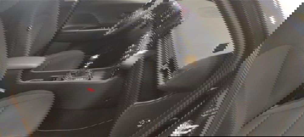 Hyundai Kona nuova a Bari (9)