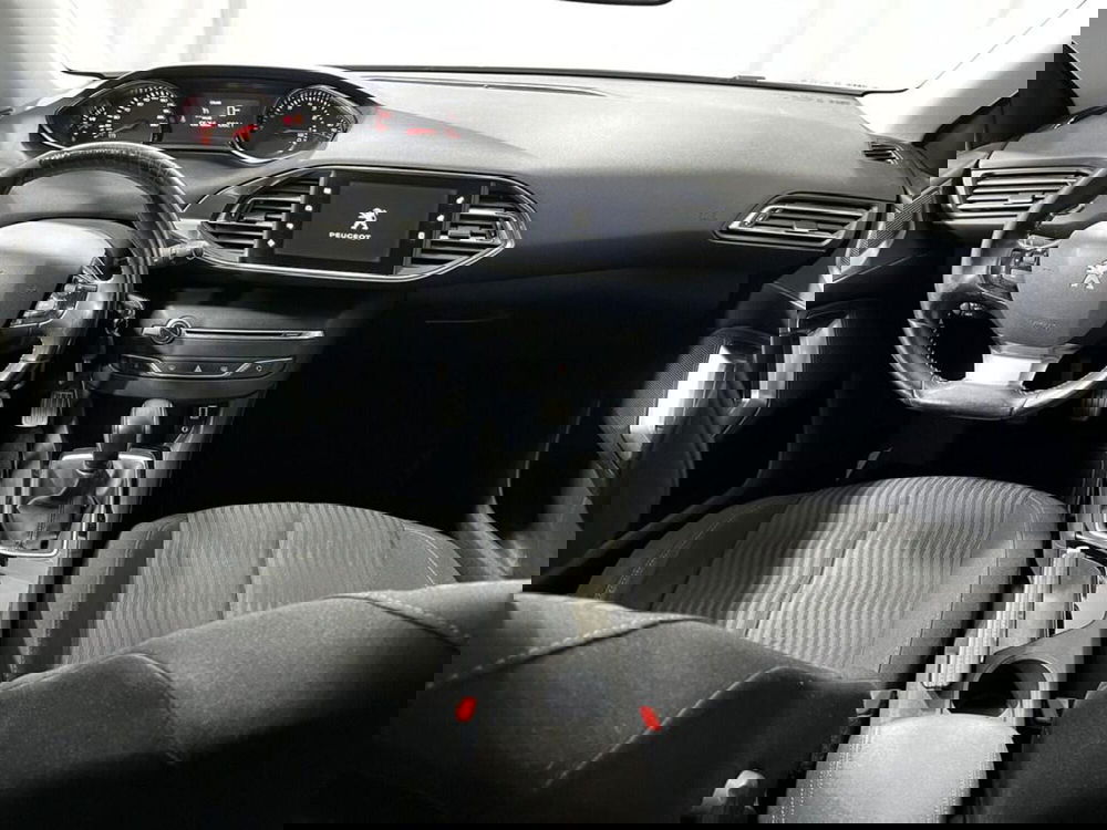 Peugeot 308 SW usata a Sondrio (12)