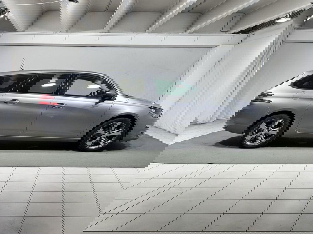 Peugeot 308 SW usata a Sondrio (6)