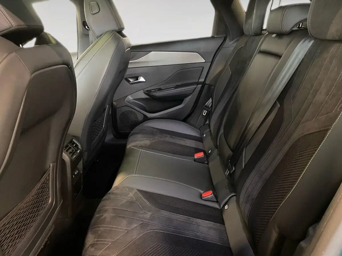 Peugeot 308 SW usata a Torino (8)