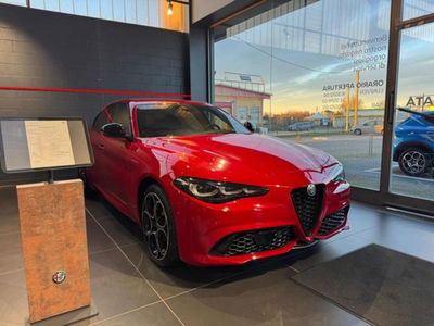 Alfa Romeo Giulia 2.2 Turbodiesel 210 CV AT8 AWD Q4 Veloce nuova a Vercelli