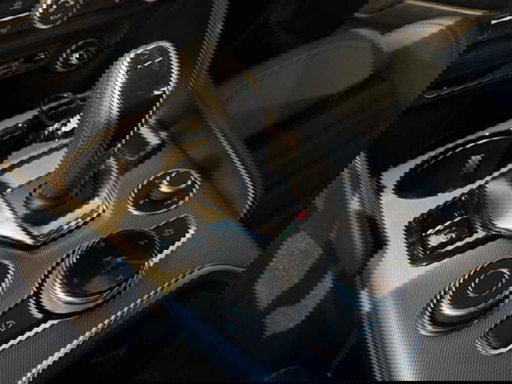 Alfa Romeo Giulia nuova a Vercelli (15)