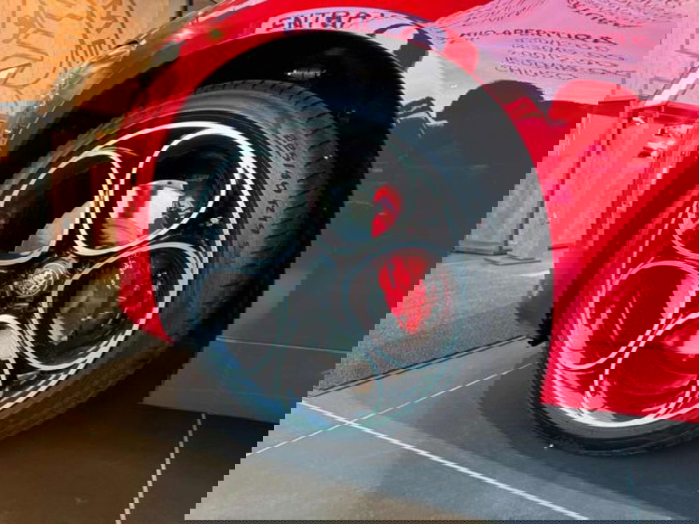 Alfa Romeo Giulia nuova a Vercelli (7)