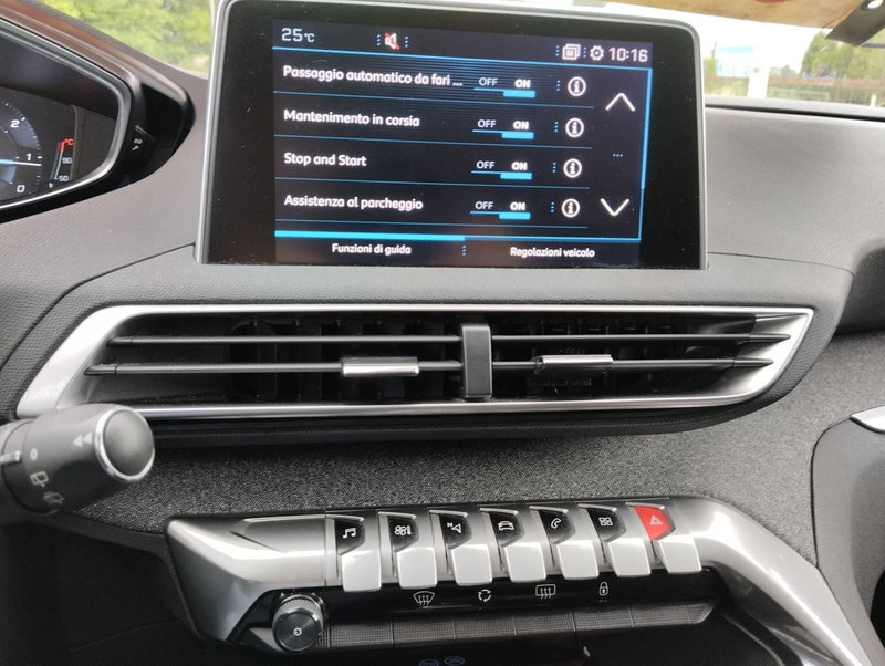 Peugeot 3008 usata a Asti (12)