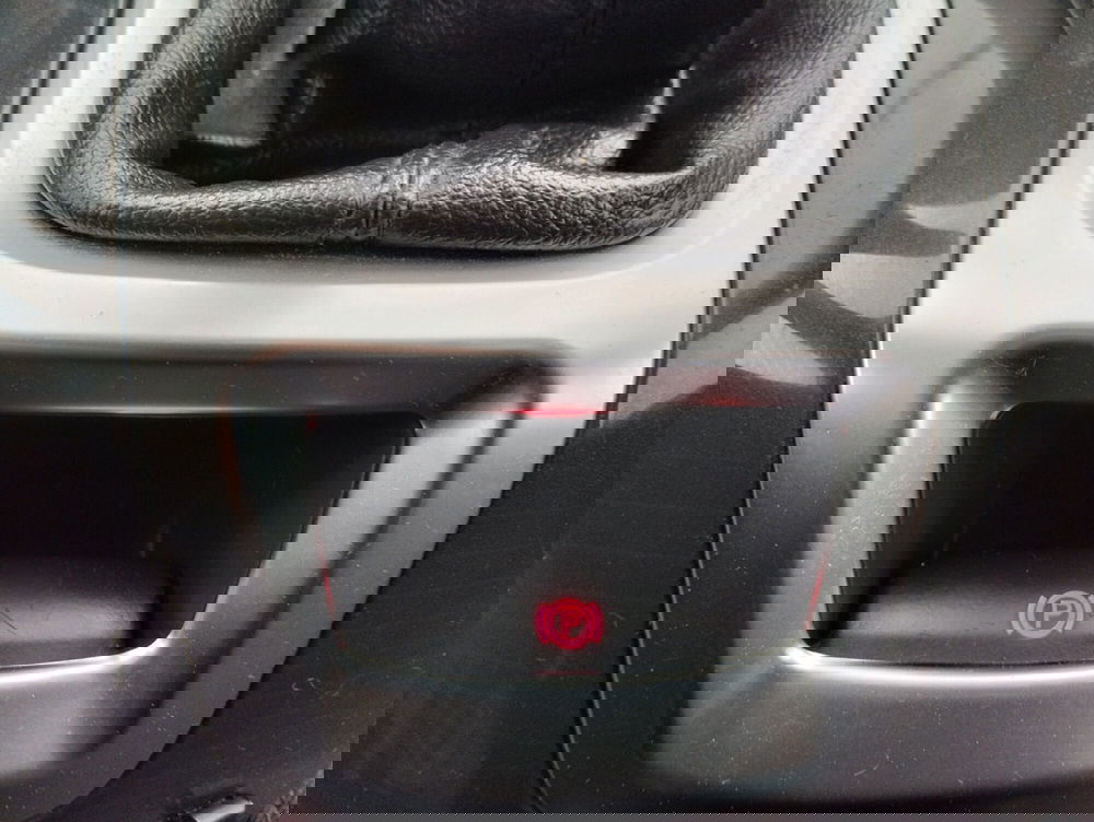 Peugeot 5008 usata a Asti (13)