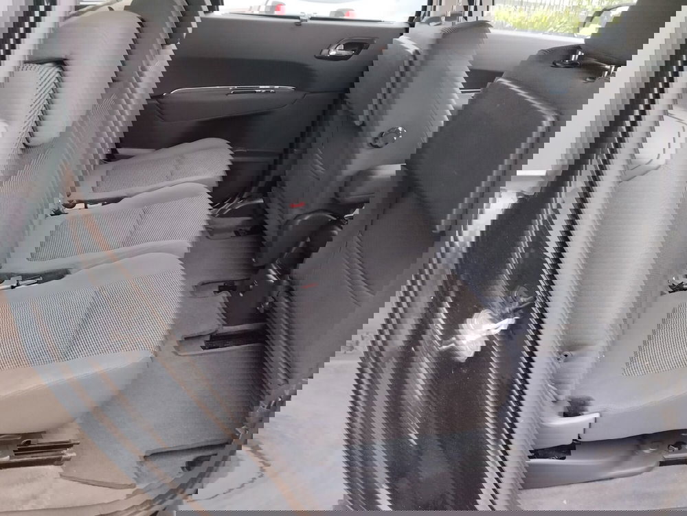 Peugeot 5008 usata a Asti (17)