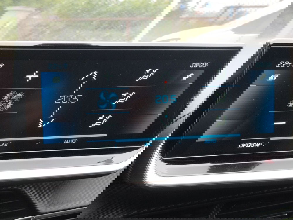 Peugeot 208 usata a Asti (18)