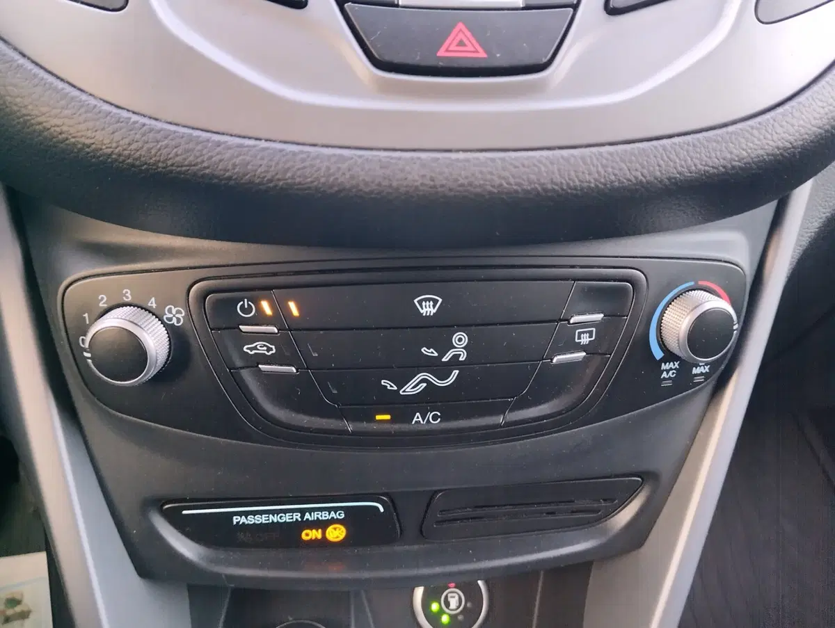 Ford B-Max usata a Asti (17)