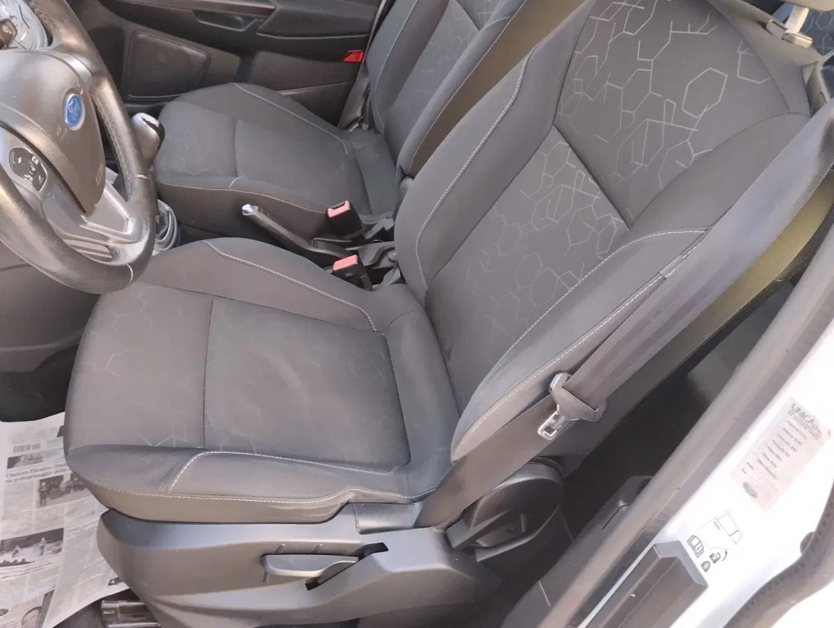 Ford B-Max usata a Asti (19)