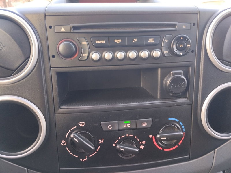 Peugeot Partner usata a Asti (14)