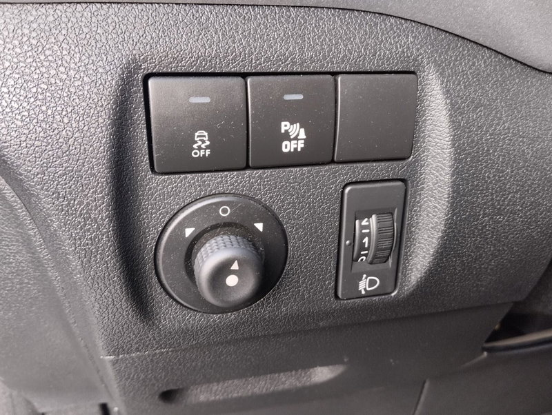 Peugeot Partner usata a Asti (7)