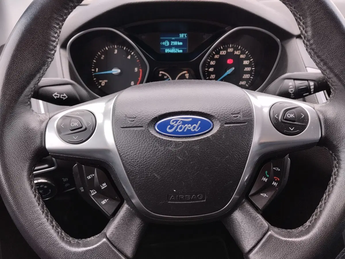 Ford Focus Station Wagon usata a Asti (8)