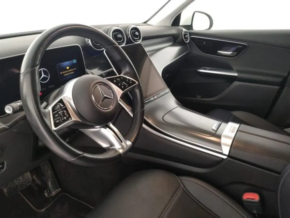 Mercedes-Benz GLC usata a Modena (9)