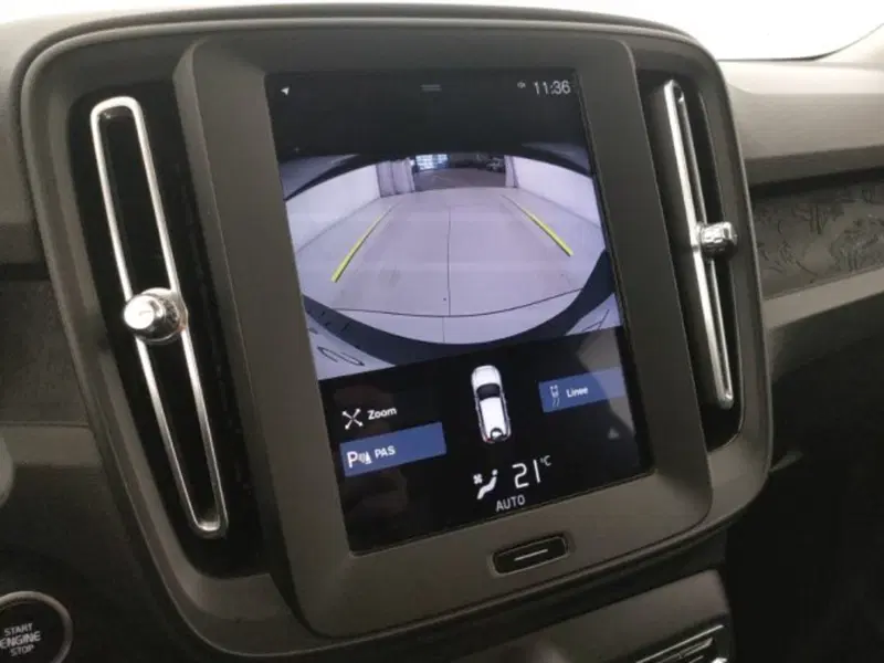 Volvo XC40 usata a Modena (18)
