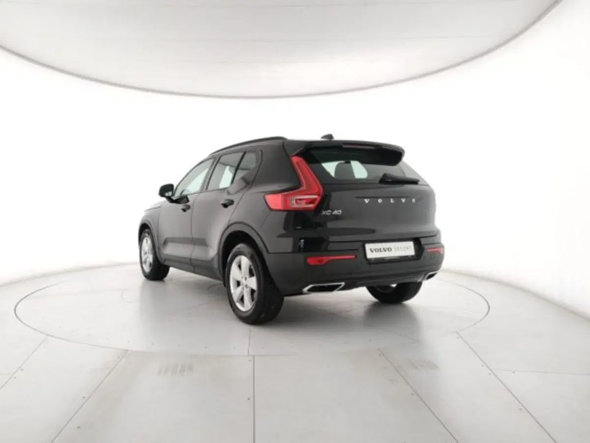 Volvo XC40 usata a Modena (3)