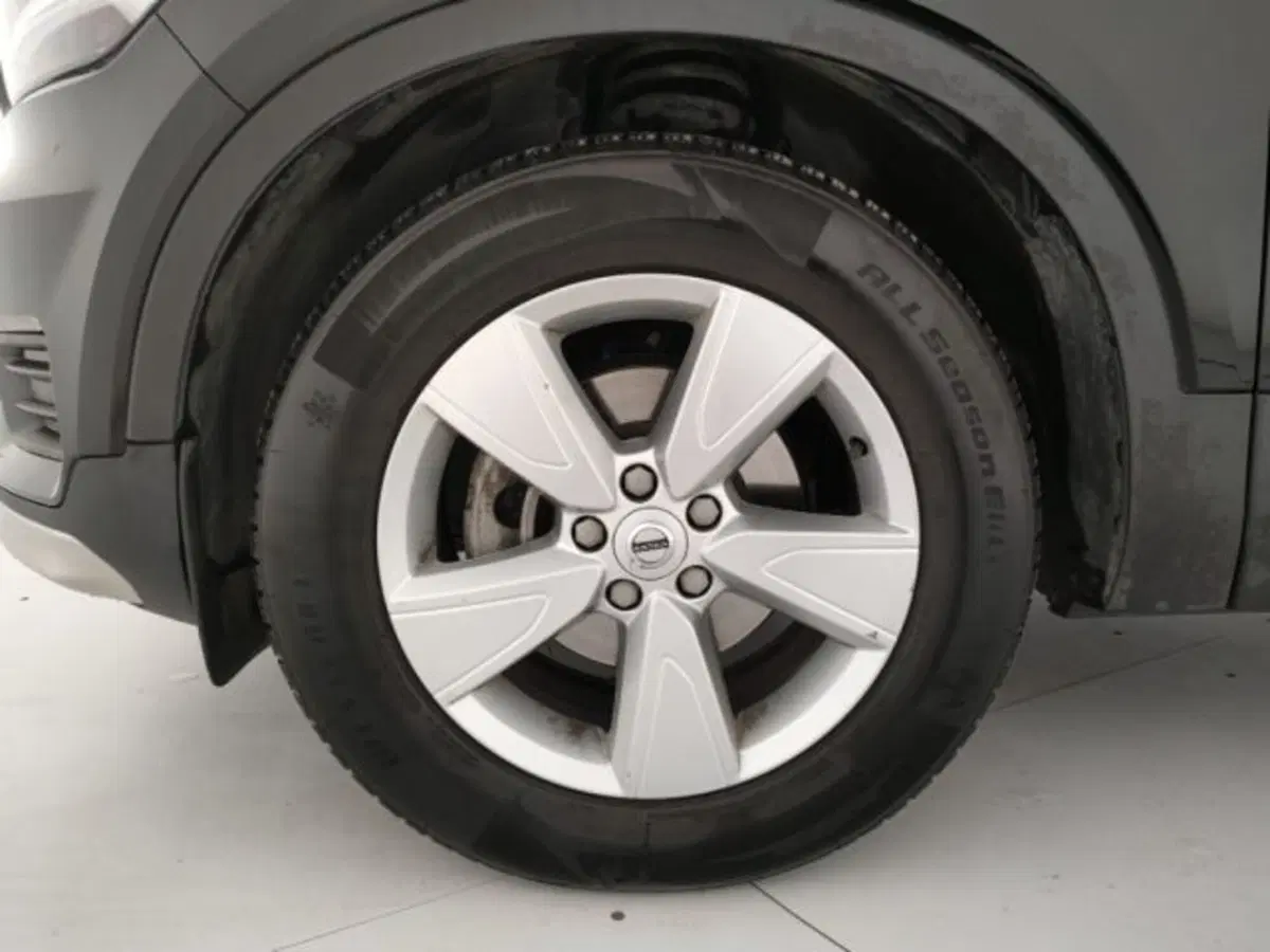 Volvo XC40 usata a Modena (8)