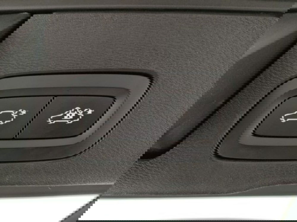 Volvo XC60 usata a Modena (17)